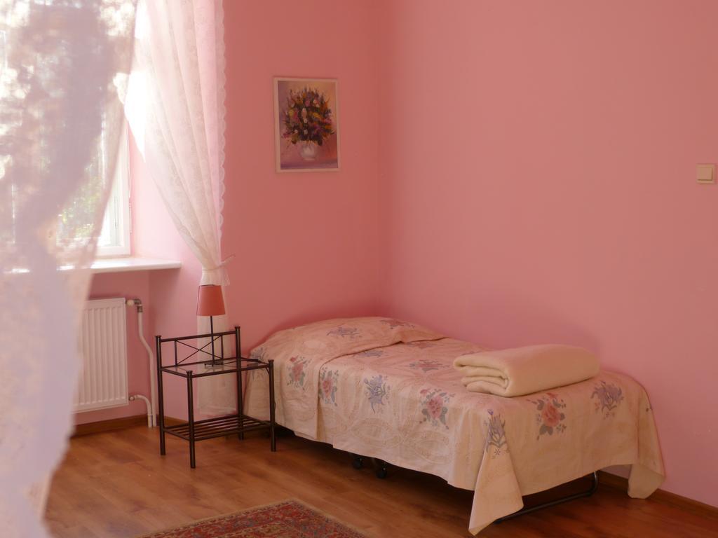 Palac Jastrowiec Bagian luar foto