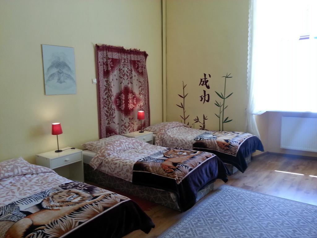 Palac Jastrowiec Bagian luar foto