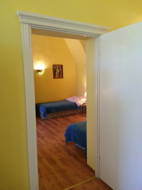Palac Jastrowiec Bagian luar foto